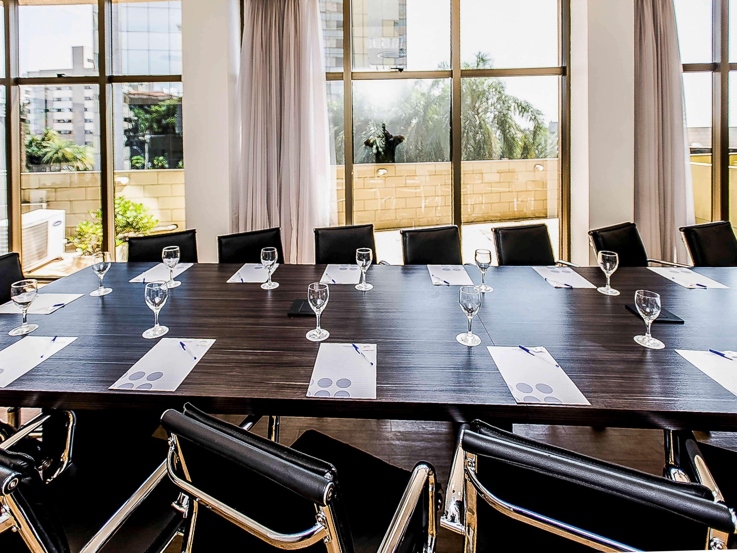 Novotel Porto Alegre Três Figueiras Extérieur photo