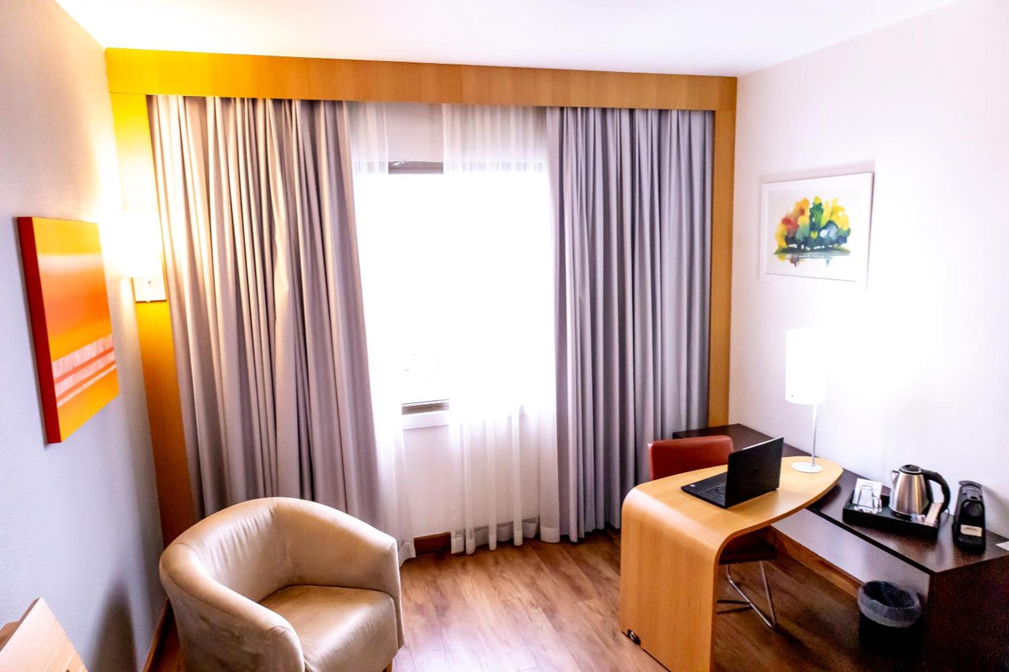 Novotel Porto Alegre Três Figueiras Extérieur photo